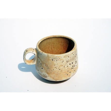 filizanka-do-espresso-wykuta-w-kamieniu (3).jpg