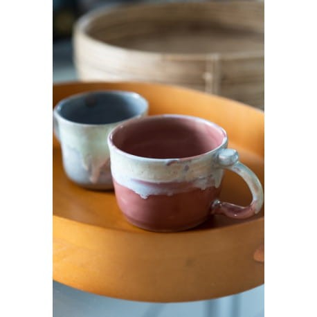 rozowy-kubek-uszko-z-guzikiem (1).jpg