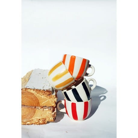 filizanka-z-talerzykiem-czerwone-pasy (2).jpg