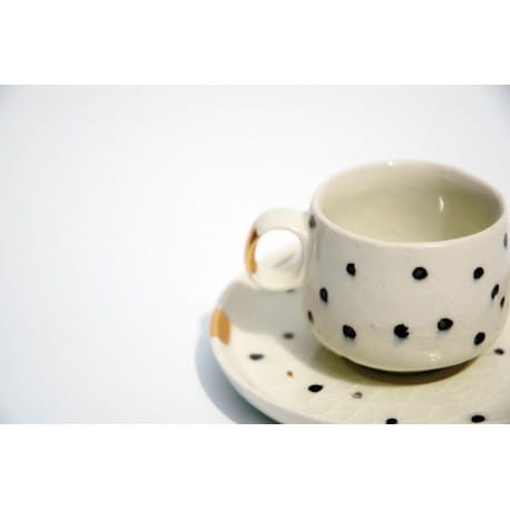 filizanka-ze-spodkiem-zlota-biedronka (1).jpg